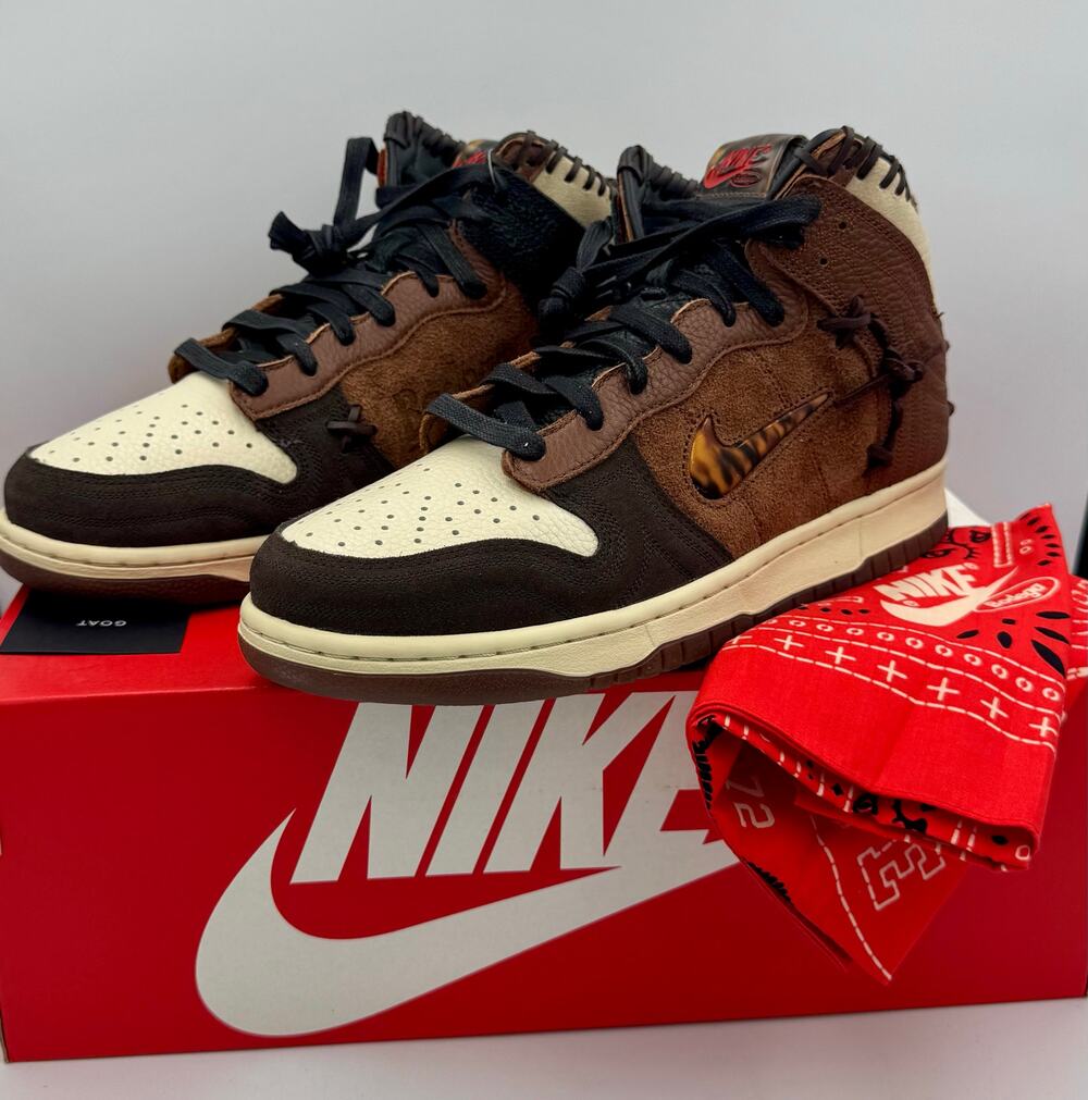 Nike Bodega Legend Dunk Men’s Size 10 CZ8125 200 # 399